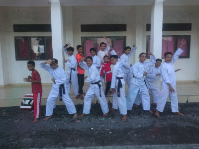 anggota peserta Kejuaraan Pencak Silat Kab. Lotim