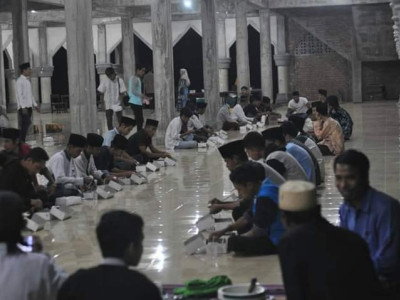 Buka Bersama Reuni Alumni 2019